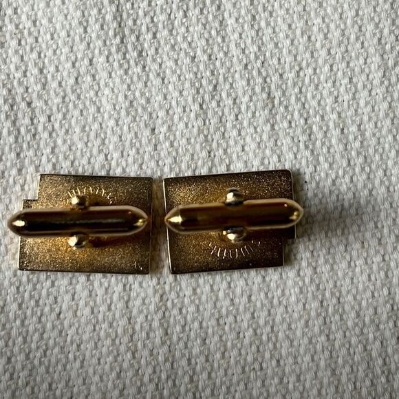 Vintage marked SWANK square gold tone chain pattern cufflinks - Picture 3 of 3